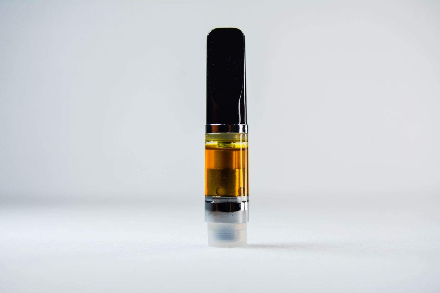 Green Sativa - AIO Disposables vs Cartridges